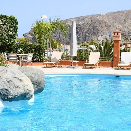 בית נופש Adjona 2-2 Penthouse Sea View & Jacuzzi 2b