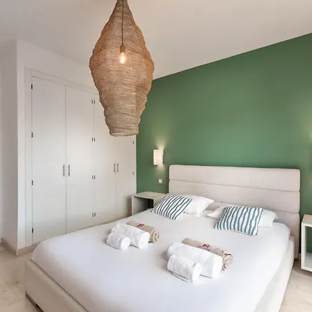 Adjona 2-2 Penthouse Sea View & Jacuzzi 2b בית נופש פאלם-מאר