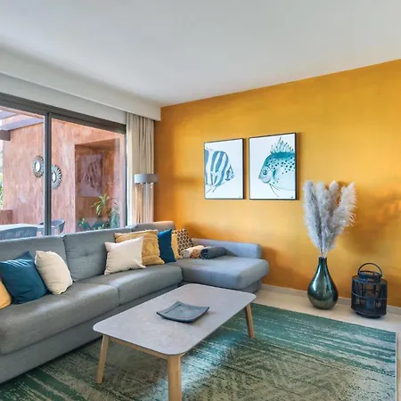 Adjona 2-2 Penthouse Sea View & Jacuzzi 2b